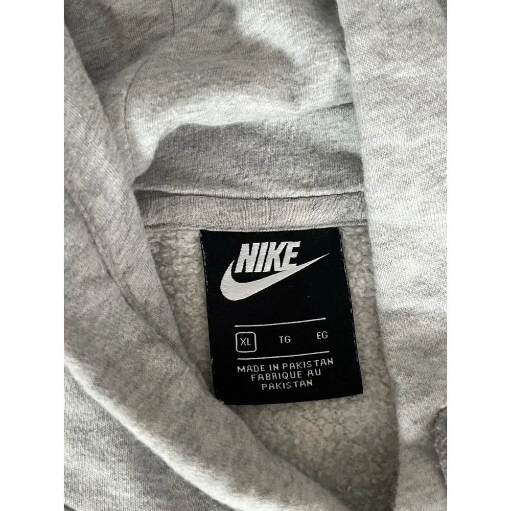 Nike men sportswear